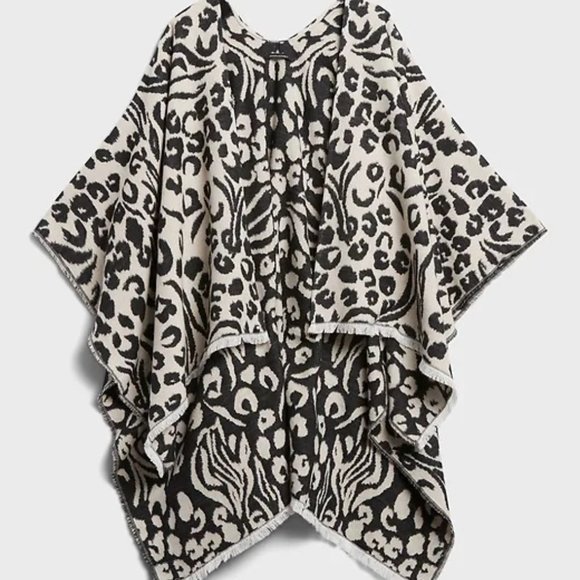 Banana Republic Reversible Leopard Poncho - Picture 1 of 6